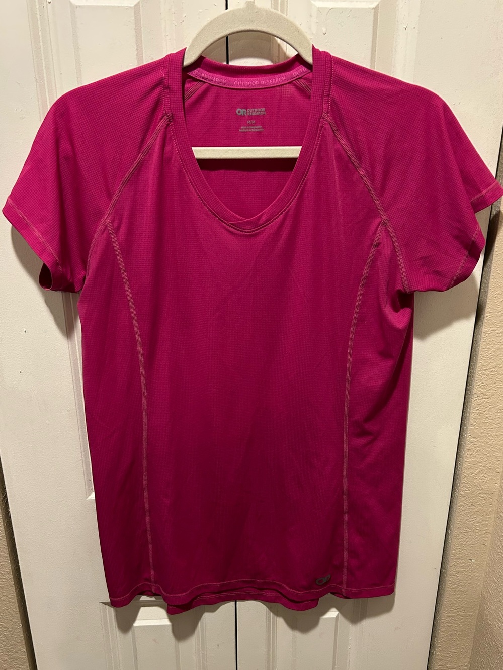 Outdoor Research Women’s Echo T-Shirt Performance Pink , M